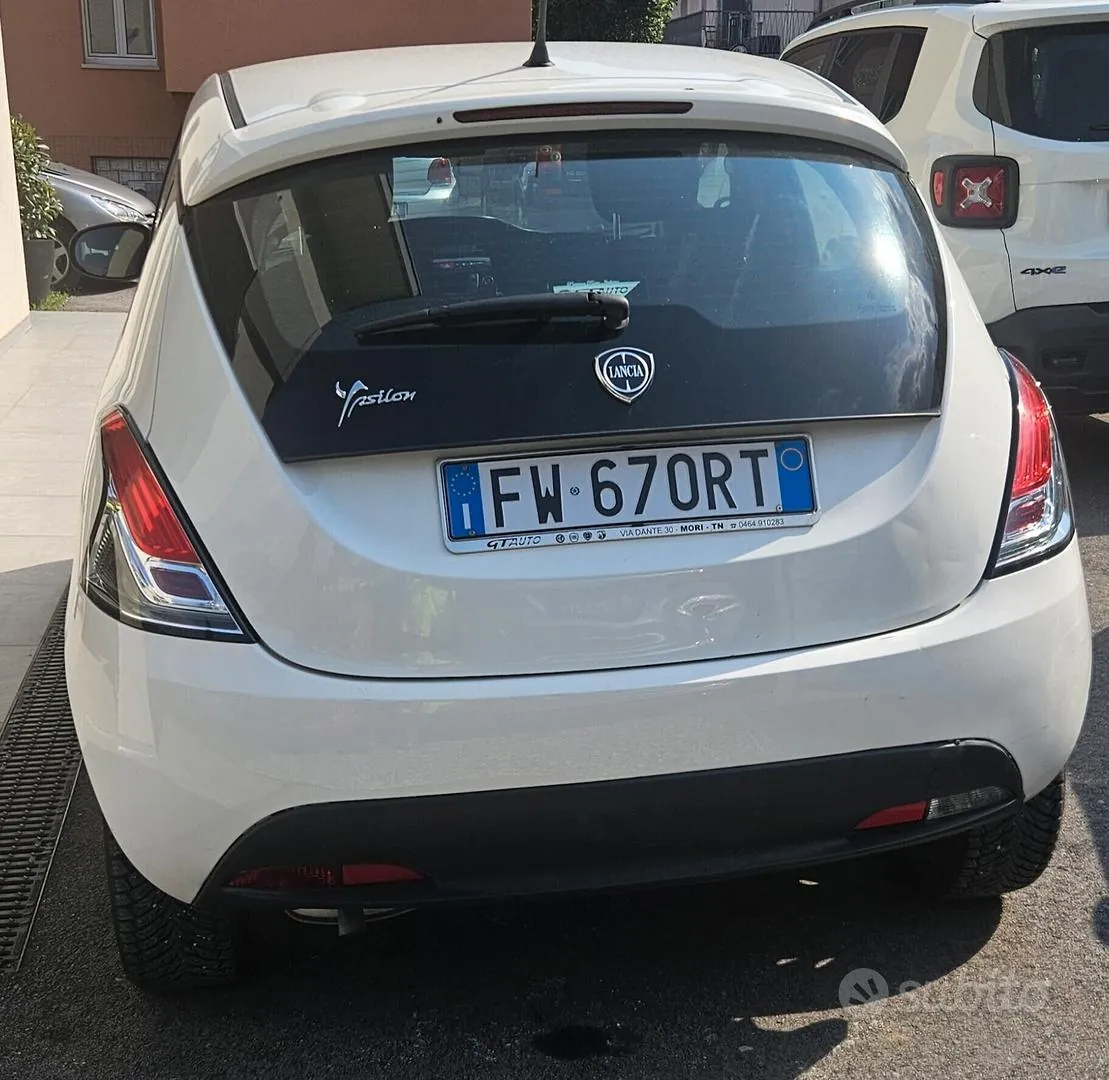 Lancia Ypsilon 2019 photo 3