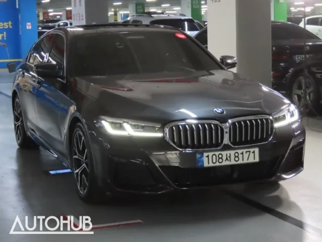BMW 5 Series 2021 photo 2