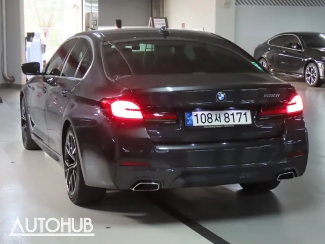 BMW 5 Series 2021 photo 4