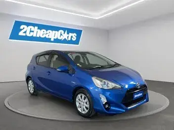 Toyota Aqua 2015 photo 4