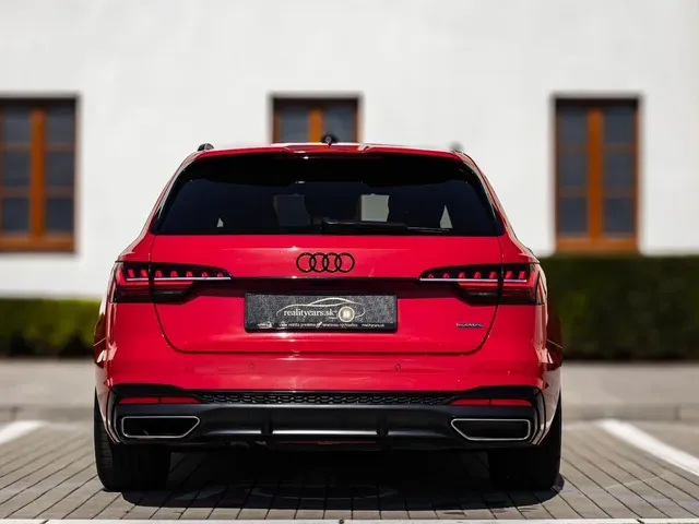 Audi A4 2023 photo 3