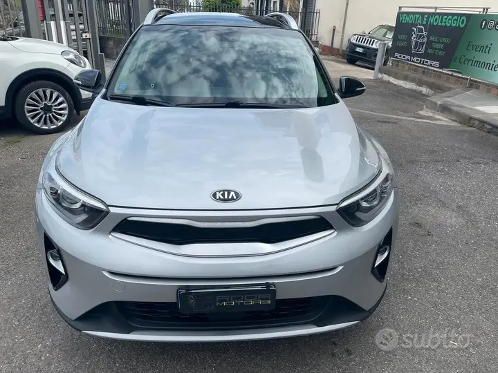 Kia Stonic 2018 photo 2