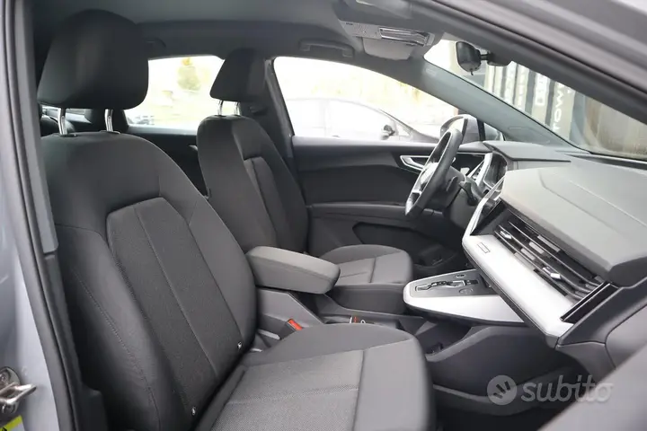 Audi Q4 E-Tron 2024 photo 5