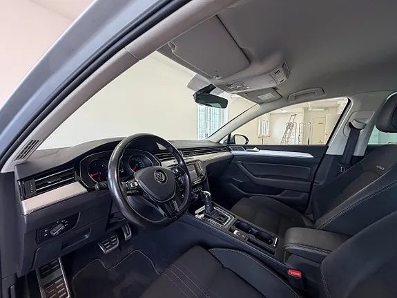 Volkswagen Passat Alltrack 2016 photo 2