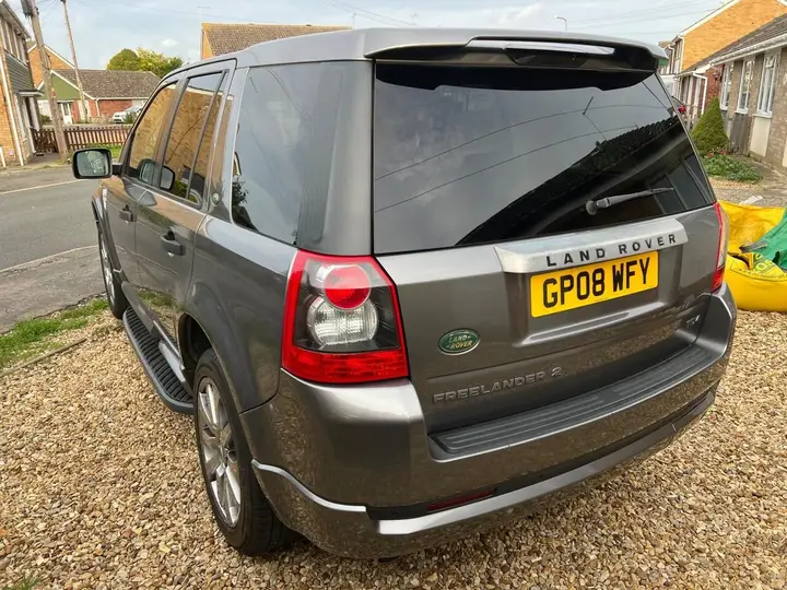 Land Rover Freelander 2 2008 photo 5