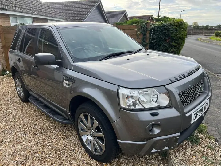 Land Rover Freelander 2