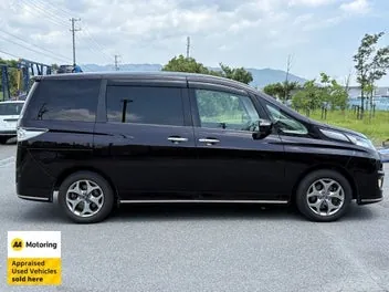 Mazda Biante 2014 photo 4