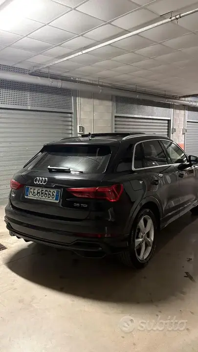 Audi Q3 2018 photo 2