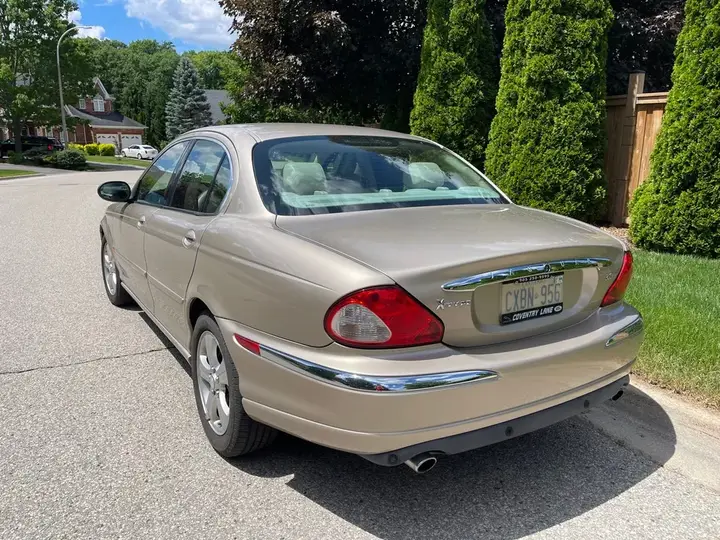 Jaguar X-Type 2002 photo 4