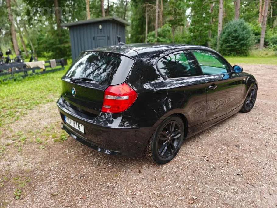 BMW 118D 2007 photo 3