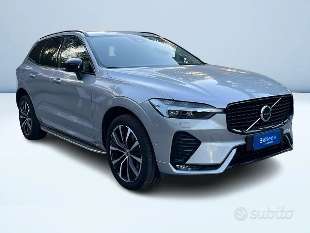 Volvo Xc60 2023 photo 2
