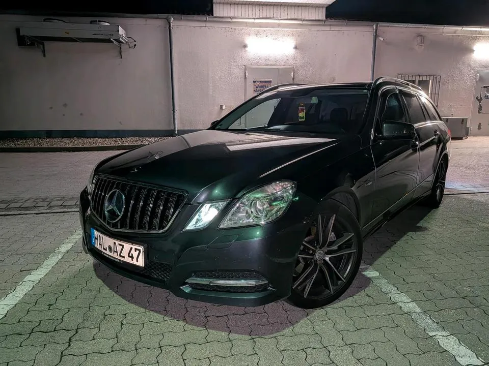 Mercedes-Benz E 220 Cdi