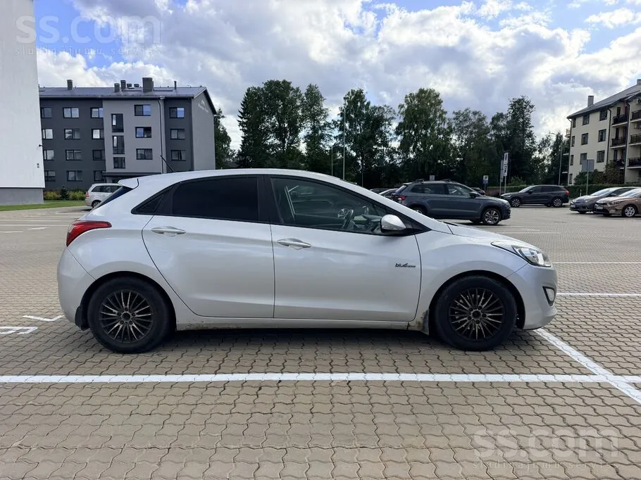 Hyundai I30 2013 photo 3