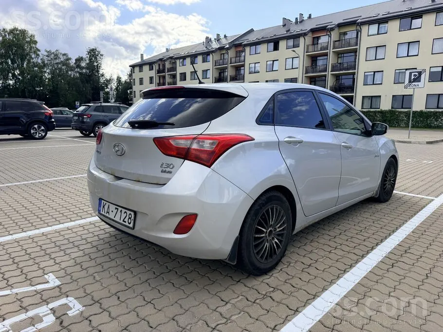 Hyundai I30 2013 photo 4