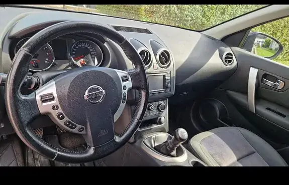 Nissan Qashqai+2