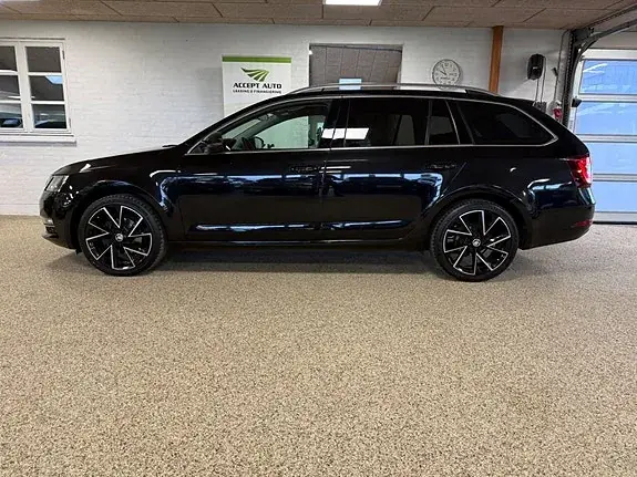 Skoda Octavia 2020 photo 2