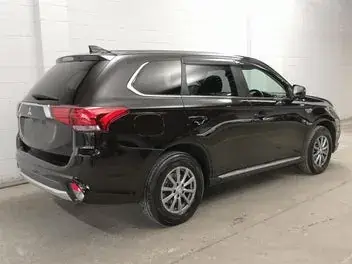 Mitsubishi Outlander 2015 photo 3