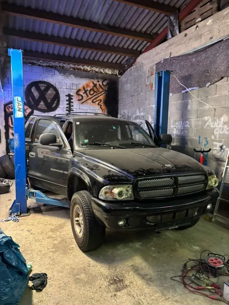 Dodge Durango 2000 photo 2