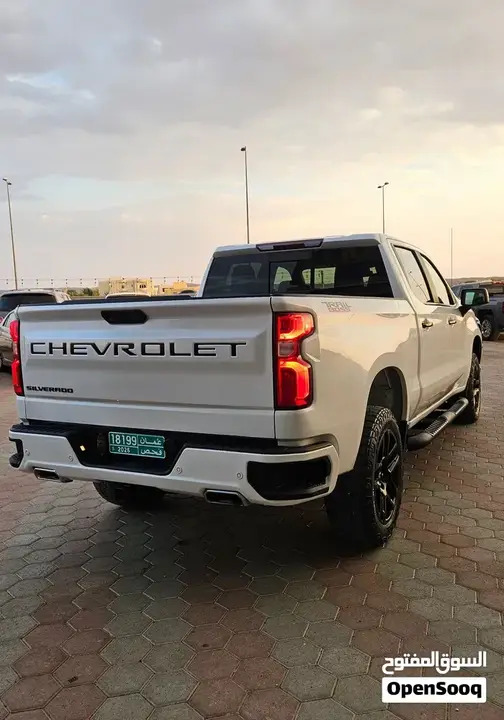 Chevrolet Silverado 2021 photo 3