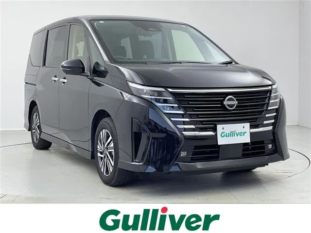Nissan Serenade