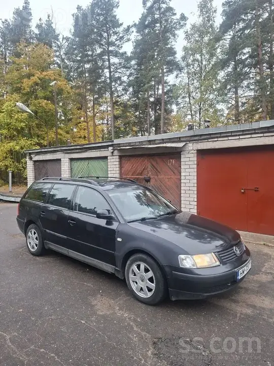 Volkswagen Passat 2000 photo 2