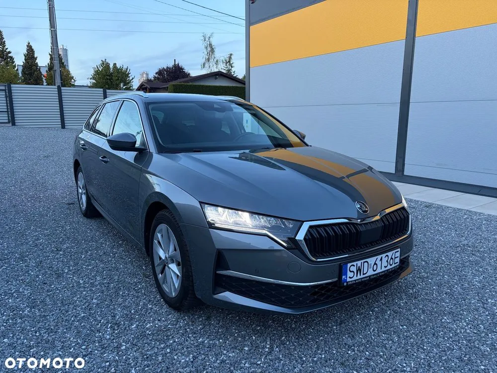 Skoda Octavia 2025 photo 4