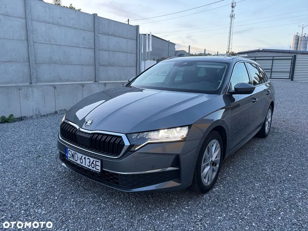Skoda Octavia 2025 photo 2