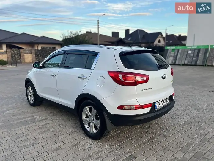 Kia Sportage 2013 photo 5