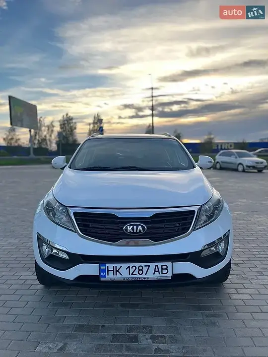 Kia Sportage 2013 photo 2