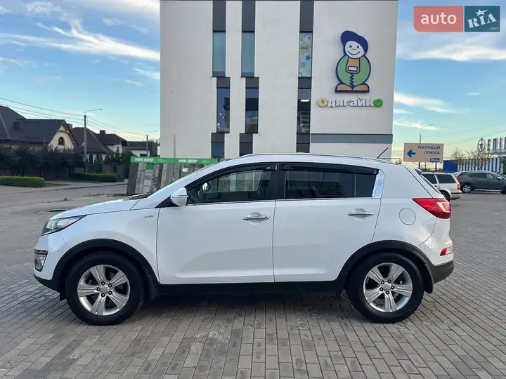 Kia Sportage 2013 photo 4