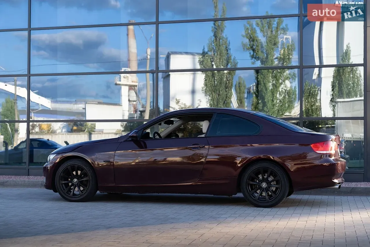 BMW 3 Series 2007 photo 2