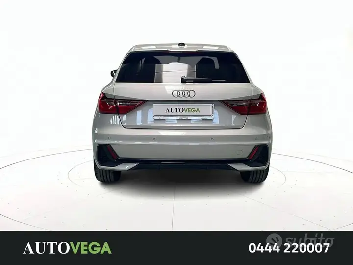 Audi A1 2024 photo 5