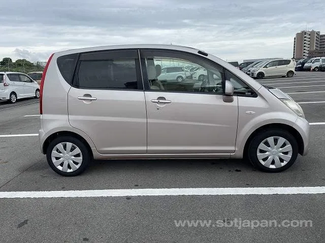 Daihatsu Move 2009 photo 5