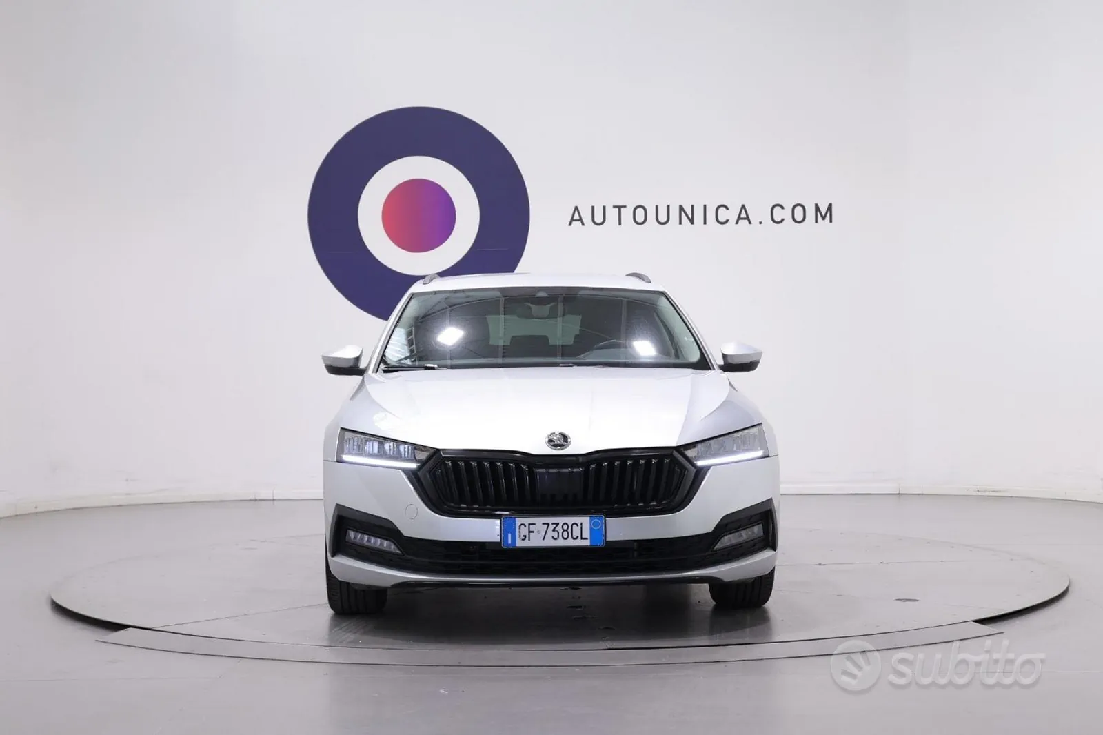 Skoda Octavia 2021 photo 2
