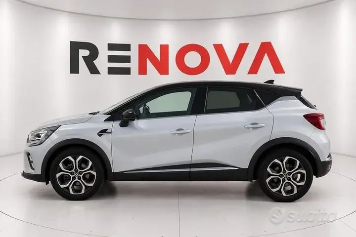 Renault Captur 2023 photo 2