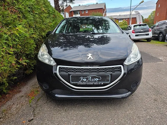 Peugeot 208 2014 photo 4