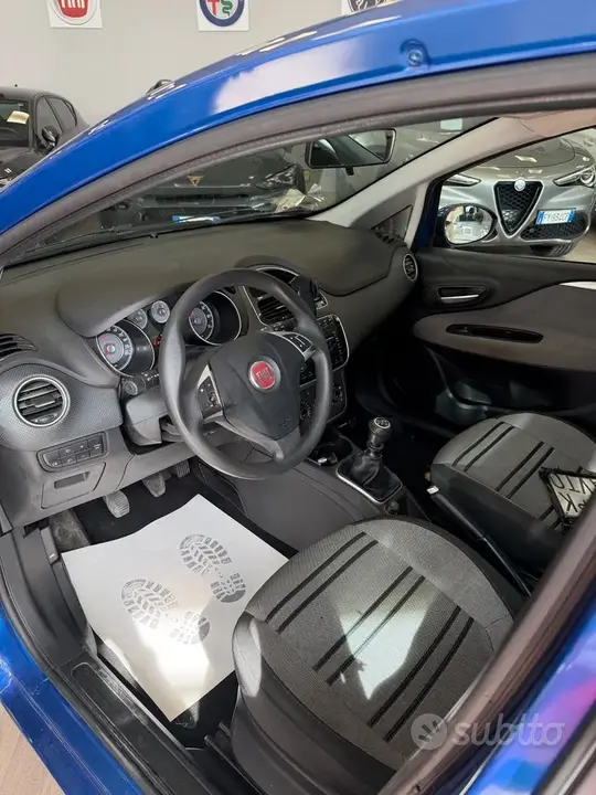 Fiat Punto Evo 2010 photo 5