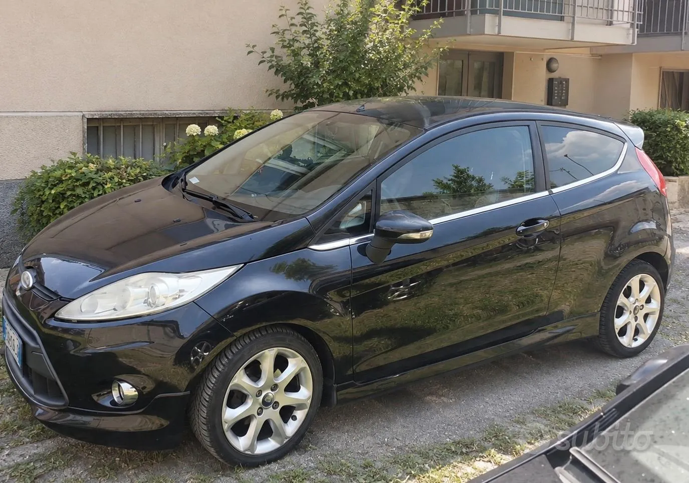 Ford Fiesta 2010 photo 5