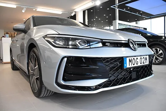 Volkswagen Passat 2026 photo 4