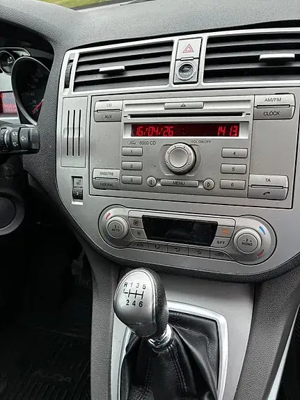 Ford Kuga 2013 photo 3