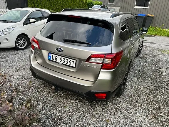 Subaru Outback 2016 photo 4