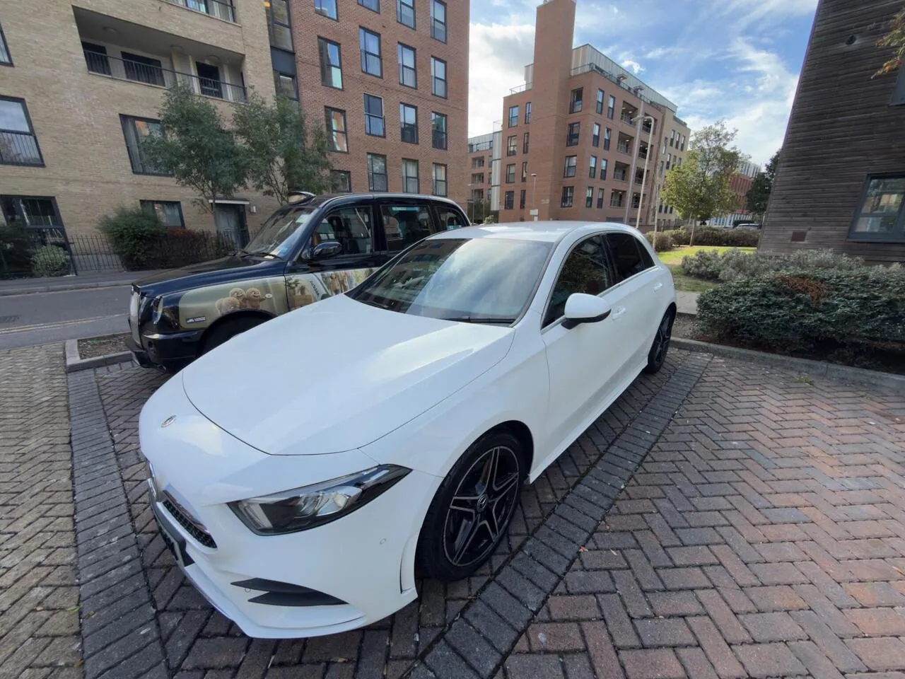 Mercedes-Benz A-Class 2019 photo 2