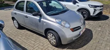 Nissan Micra 2004 photo 3