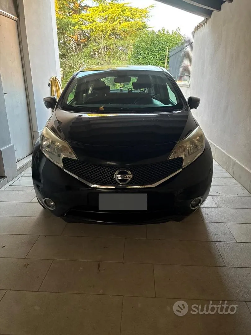 Nissan Note 2014 photo 2