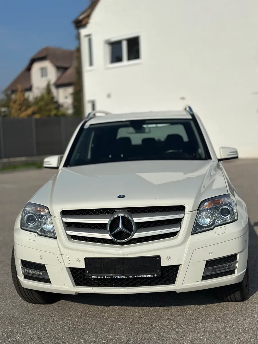 Mercedes-Benz Glk Class 2011 photo 3