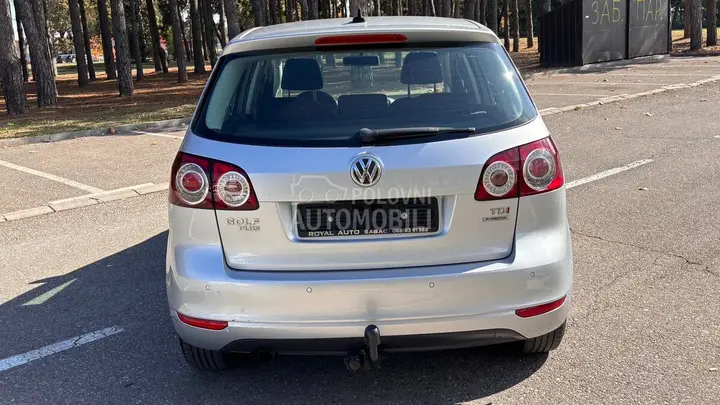 Volkswagen Golf Plus 2013 photo 5