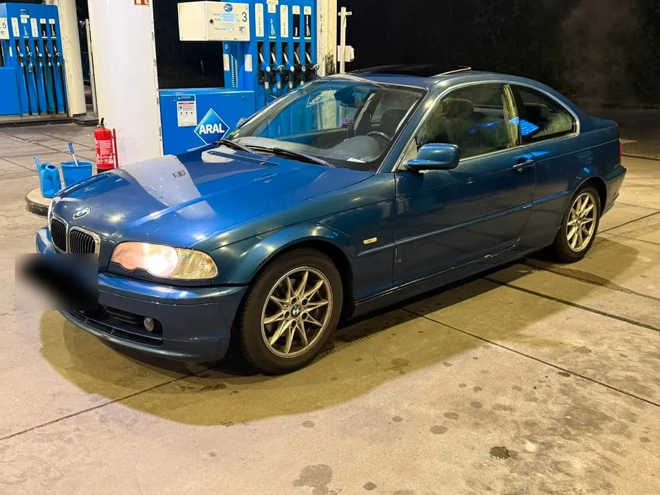 BMW 320I Coupé
