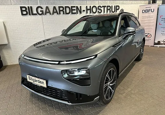 Xpeng G9