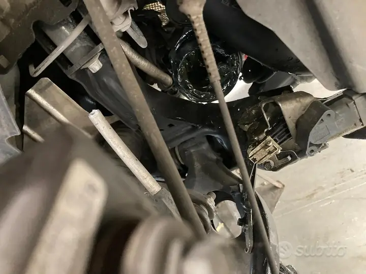 BMW 1 Series 2025 photo 4