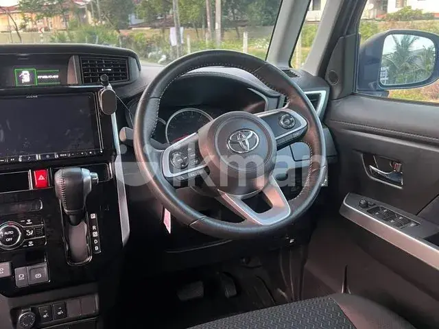 Toyota Roomy 2023 photo 5